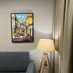 Dan * Tirana
